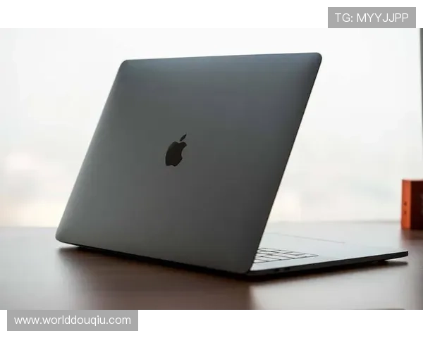 如何在苹果设备上顺利下载安装斗球体育电脑版的完整操作流程