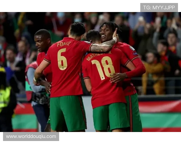 斗球直播苹果版免费下载安装，享受海量足球赛事高清直播内容